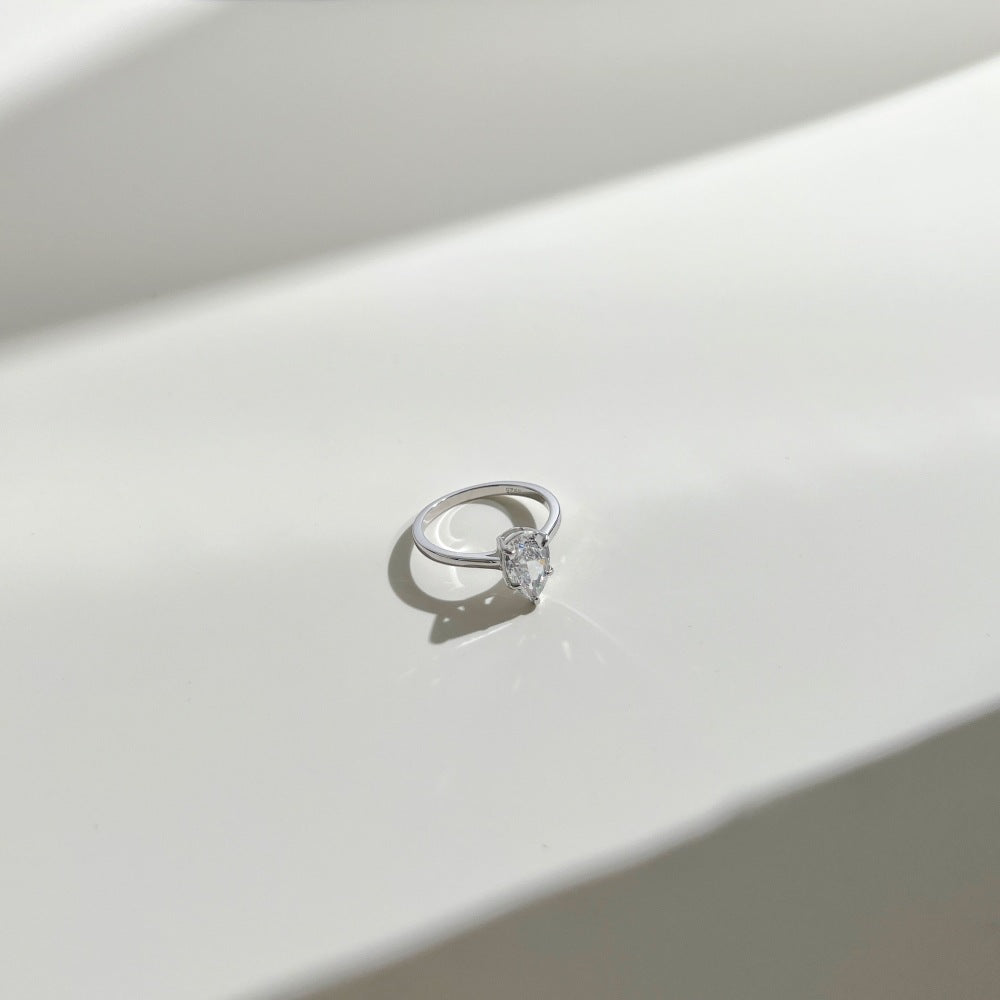 'DIONNE' RING