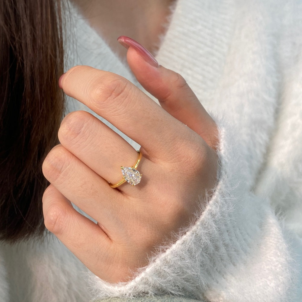 'DIONNE' GOLD RING