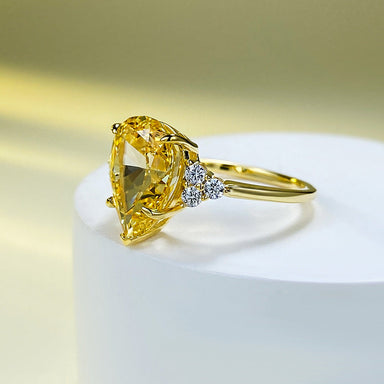 'GOLDEN TEARDROP' RING