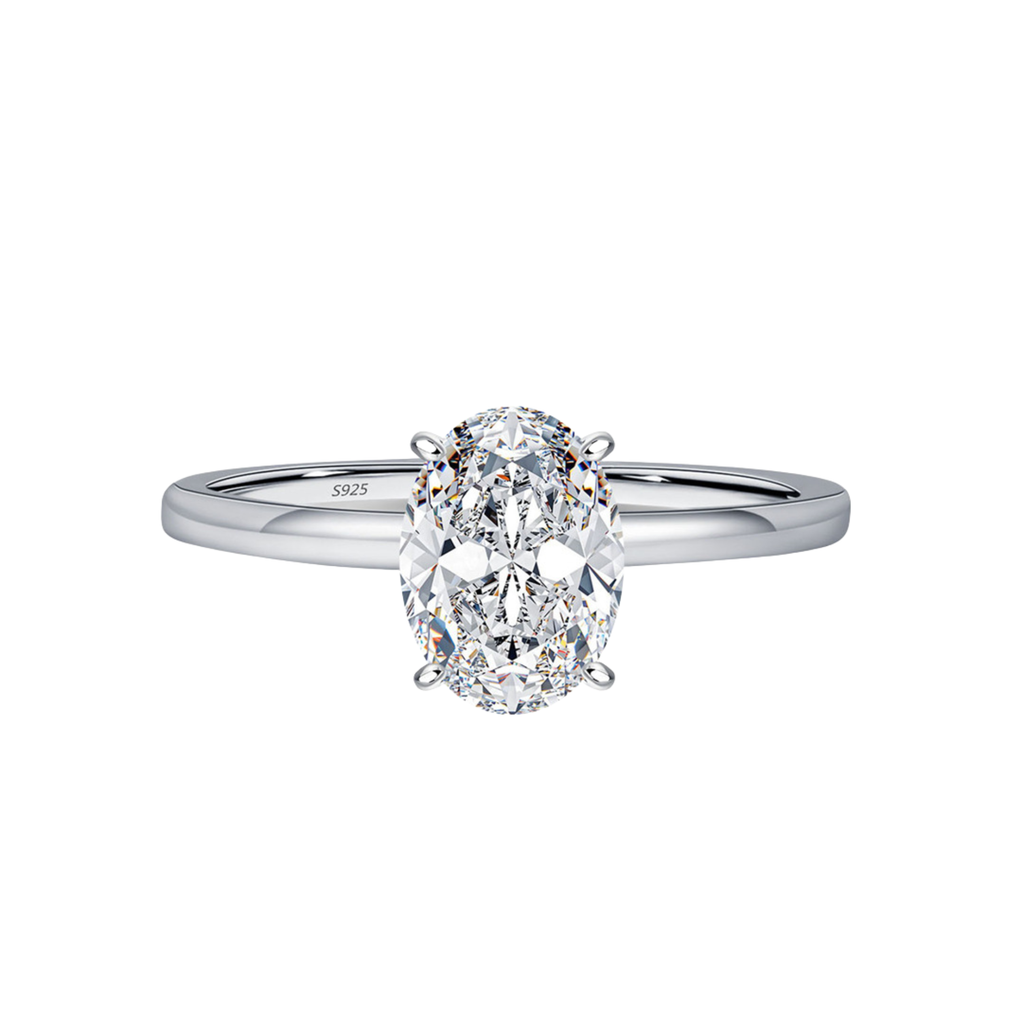 'CLEAN GIRL' RING - MOISSANITE