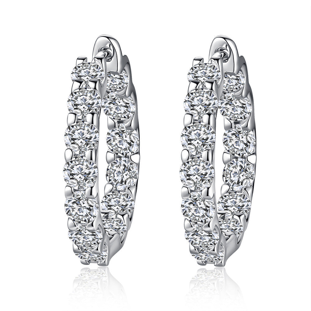 'THE PROPOSAL HOOPS‘ MOISSANITE EARRINGS