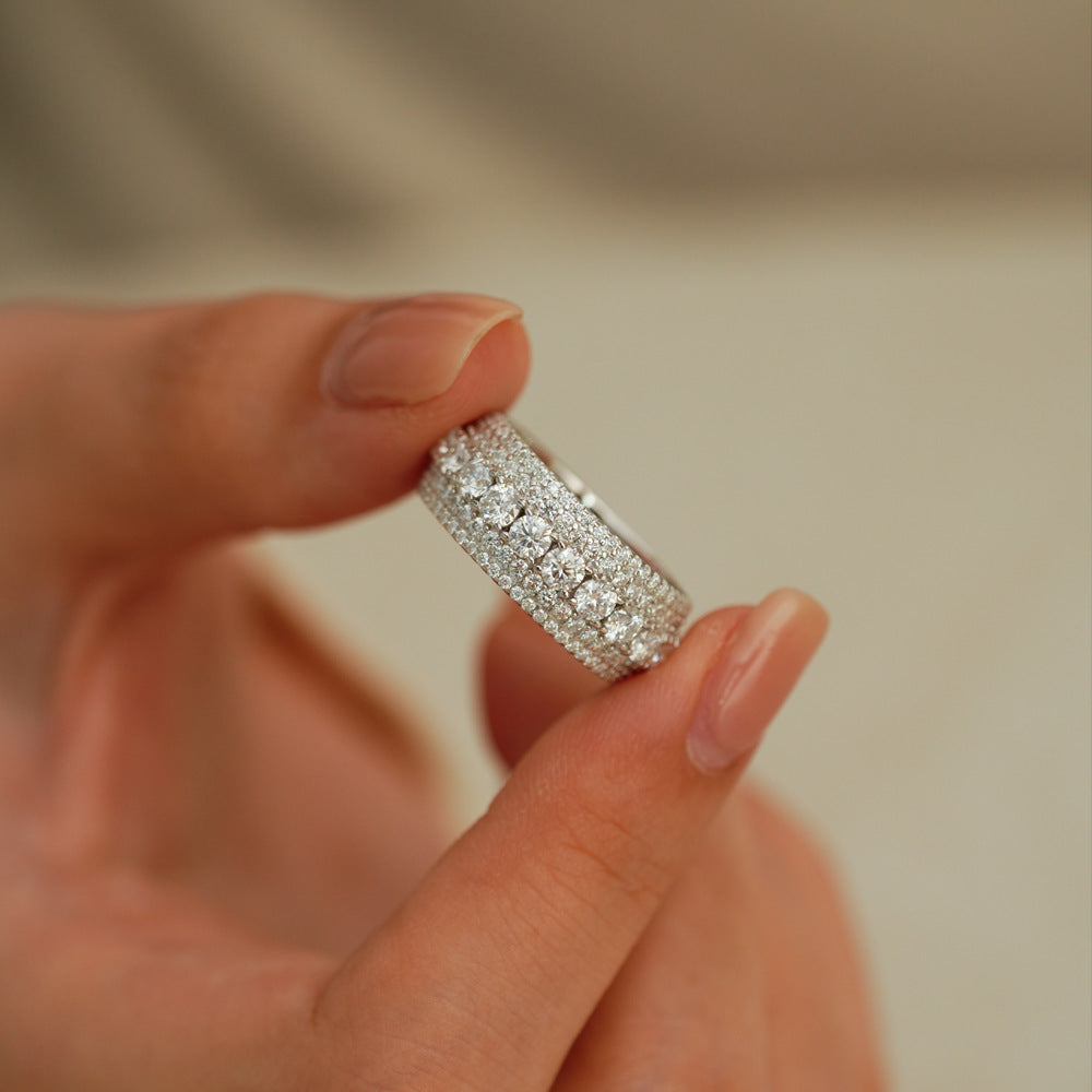 'THE DUCHESS' MOISSANITE RING