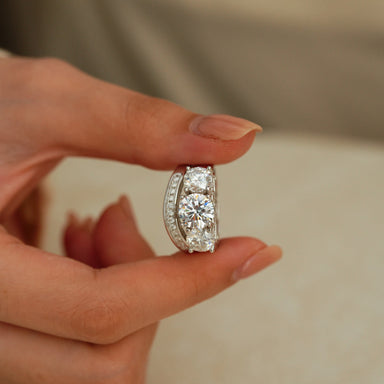 'INFINITE' MOISSANITE RING SET