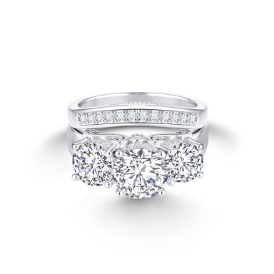 'INFINITE' MOISSANITE RING SET