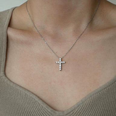 'FAITH‘ MOISSANITE NECKLACE