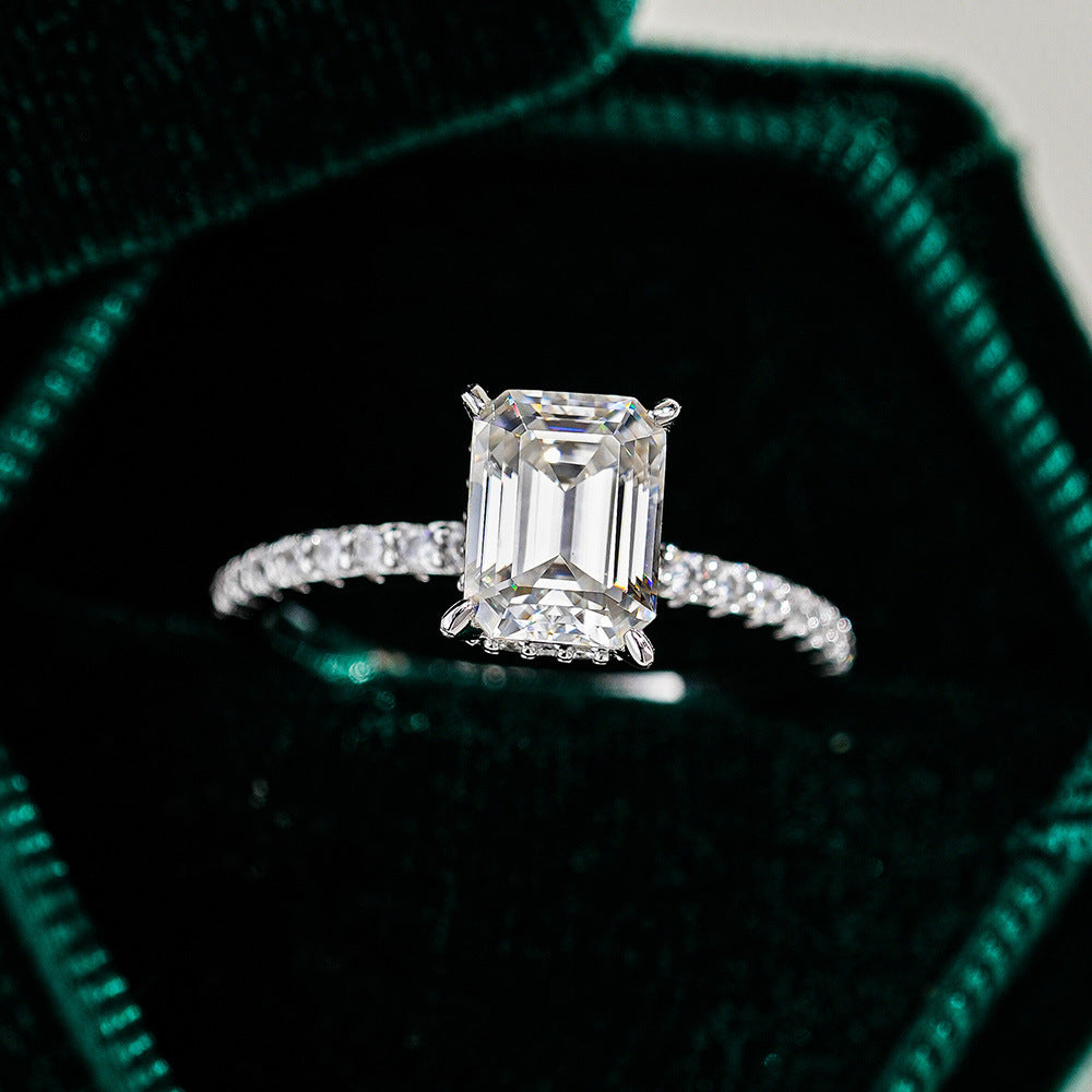 'ENCHANTED' MOISSANITE RING