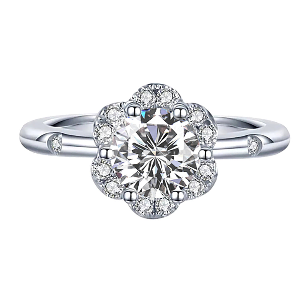 'DAISY DREAM' RING - 1CT MOISSANITE