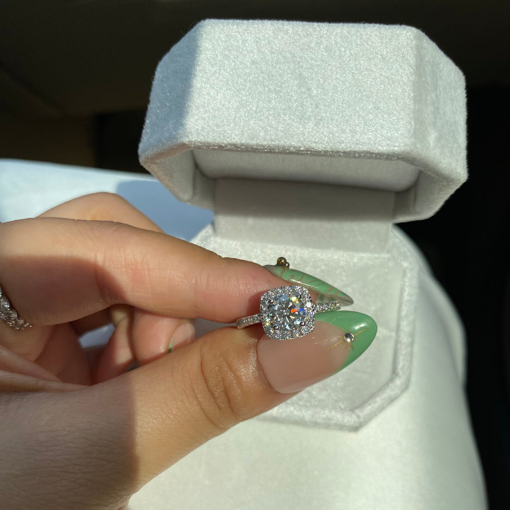 'WIFE GOALS' RING - 1CT MOISSANITE