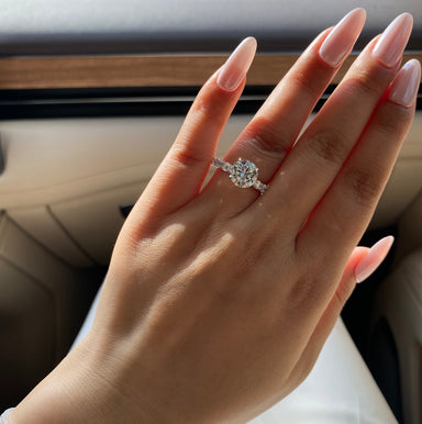 'MAJESTIC' RING - 2CT MOISSANITE