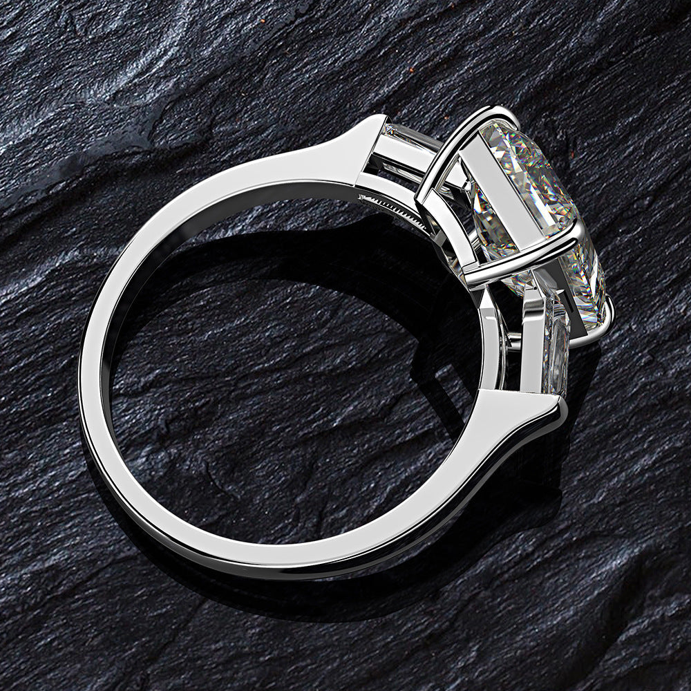 'EMERALD ESSENCE' RING
