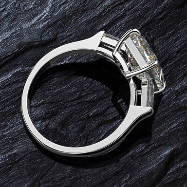 'EMERALD ESSENCE' RING