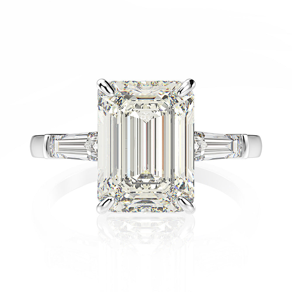 'EMERALD ESSENCE' RING