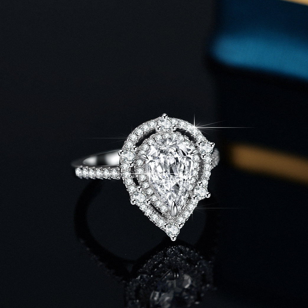 'BEVERLY' RING - 3CT MOISSANITE