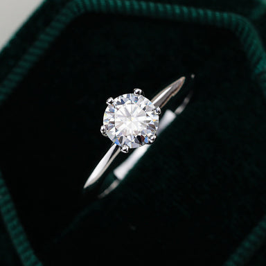 'LOVE FLEX' RING - 1CT MOISSANITE