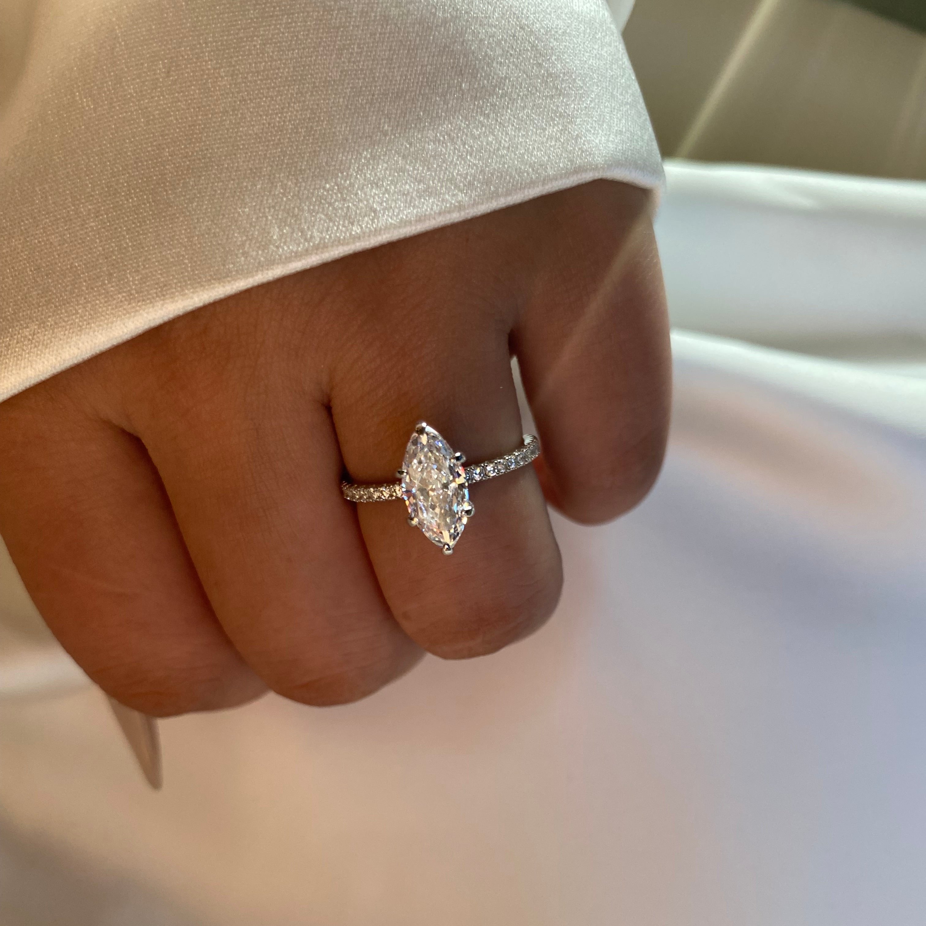'VALENTINA' RING