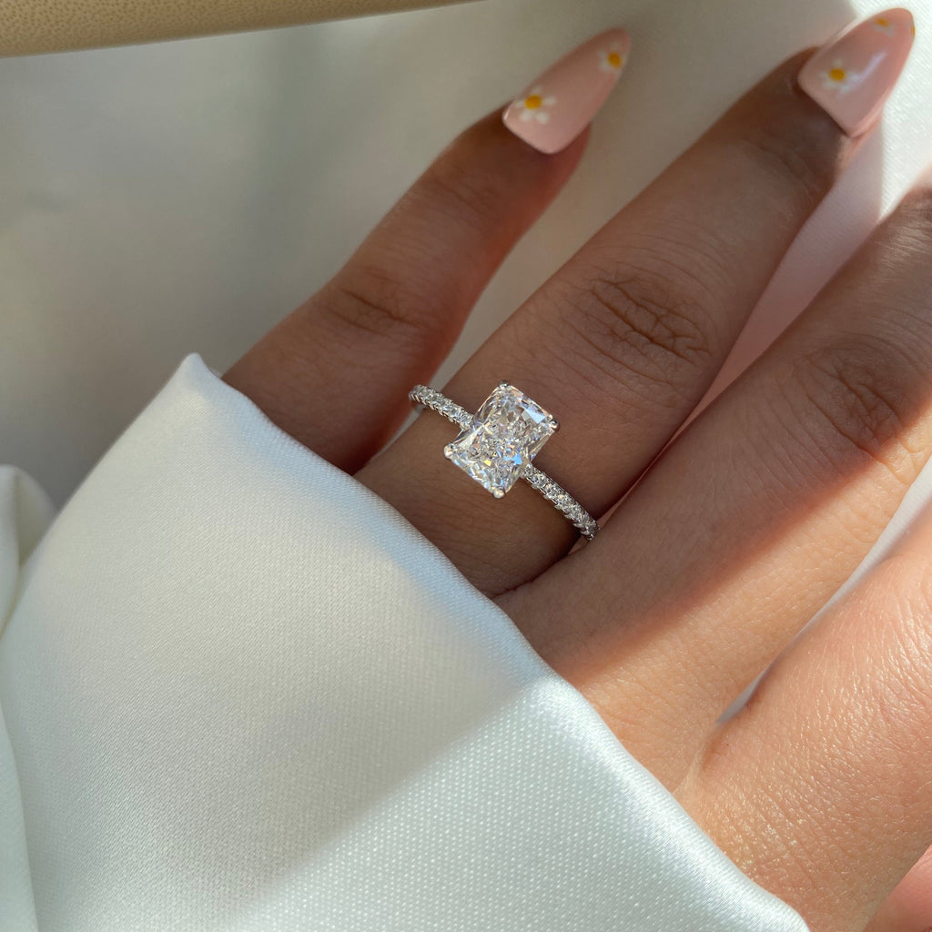 'TINY DIAMANTÉ' RING