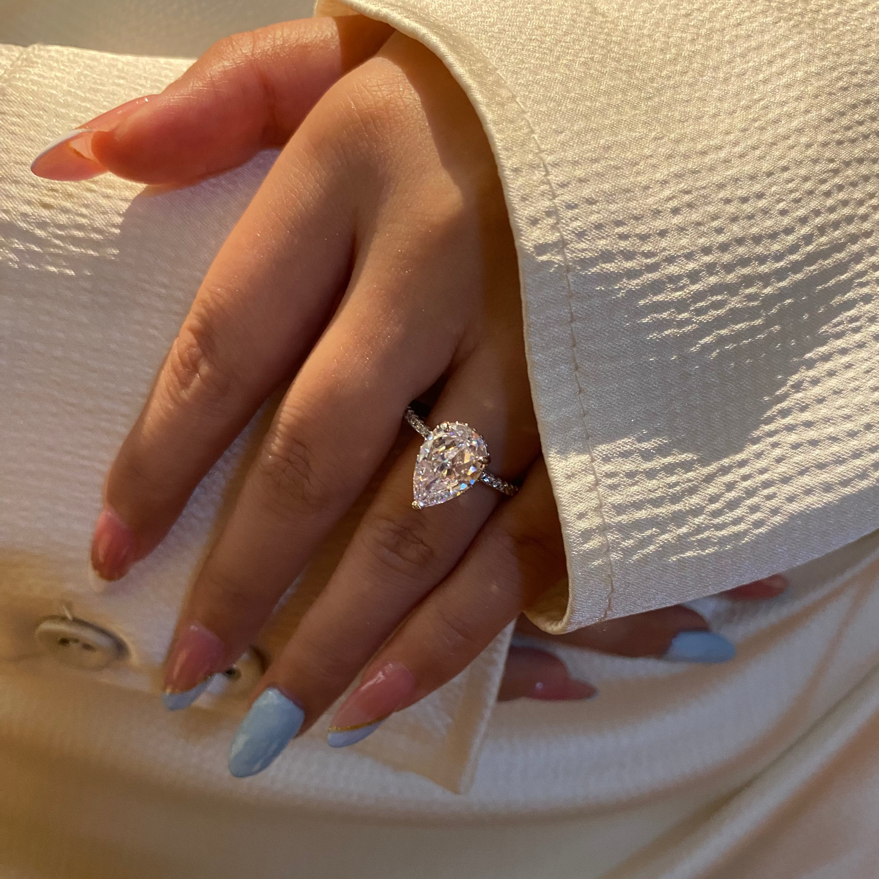 'CLASSIC TEARDROP' RING
